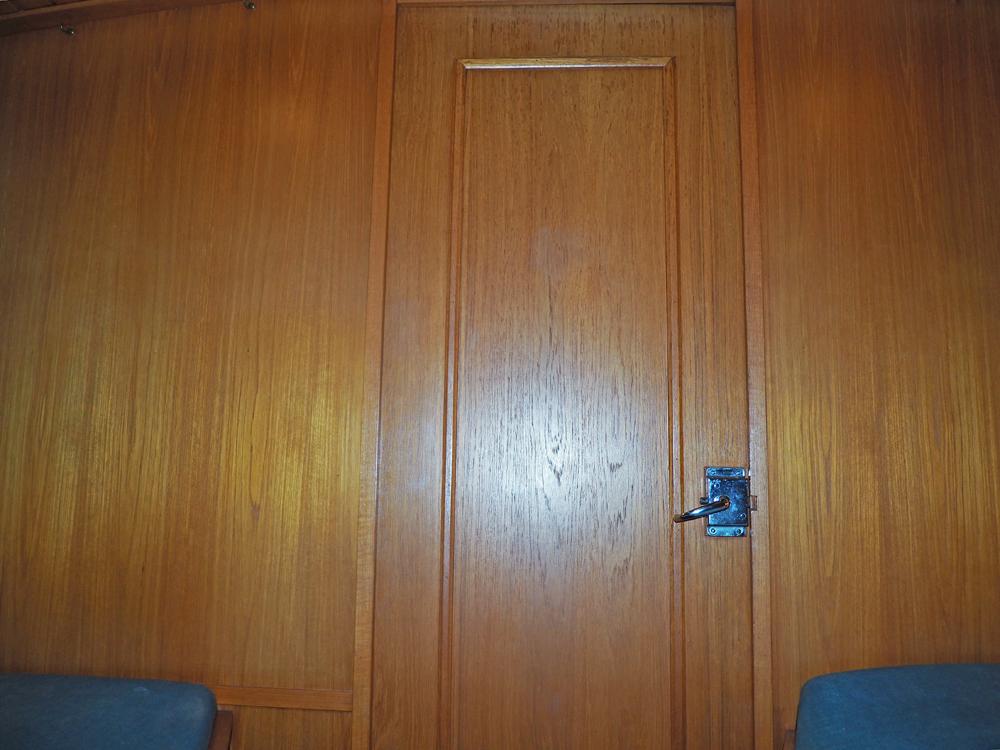 Cabin en avant, H&eacute;bergements